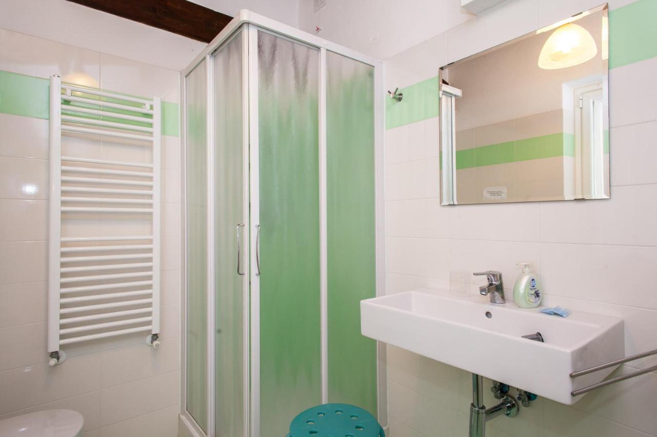Agri Bed - L'Affittacamere In Collina - Guest Room On The Hill Lavagna Luaran gambar