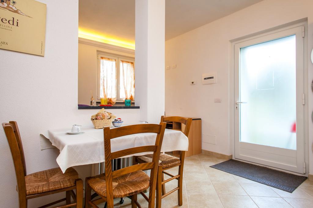 Agri Bed - L'Affittacamere In Collina - Guest Room On The Hill Lavagna Luaran gambar